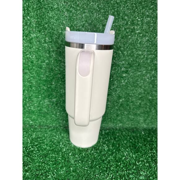 STANLEY The Quencher H2.0 FlowState Tumbler 30 OZ - Rose Quartz - Picture 2 of 8